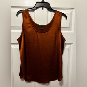 Banana Republic L P no rip no stain